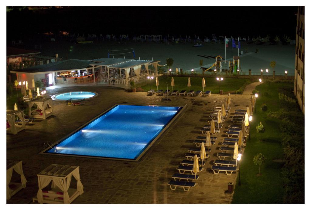 Aparthotel Regina Mare Carevo Exteriér fotografie